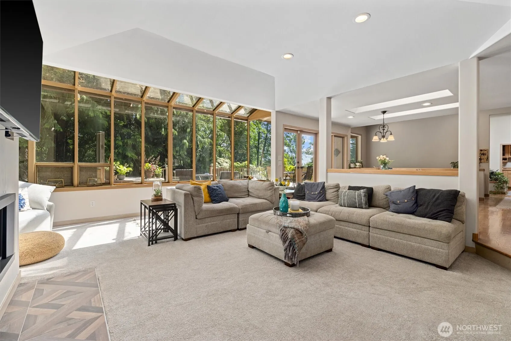 11700 198th Avenue SE, Issaquah, WA 98027