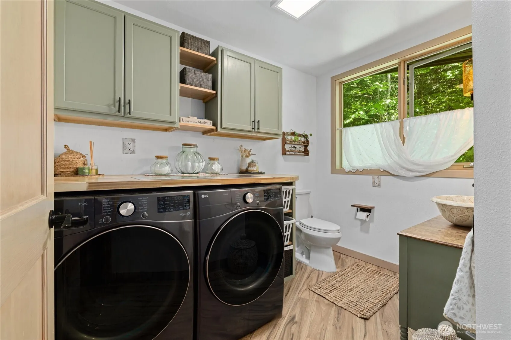 11700 198th Avenue SE, Issaquah, WA 98027