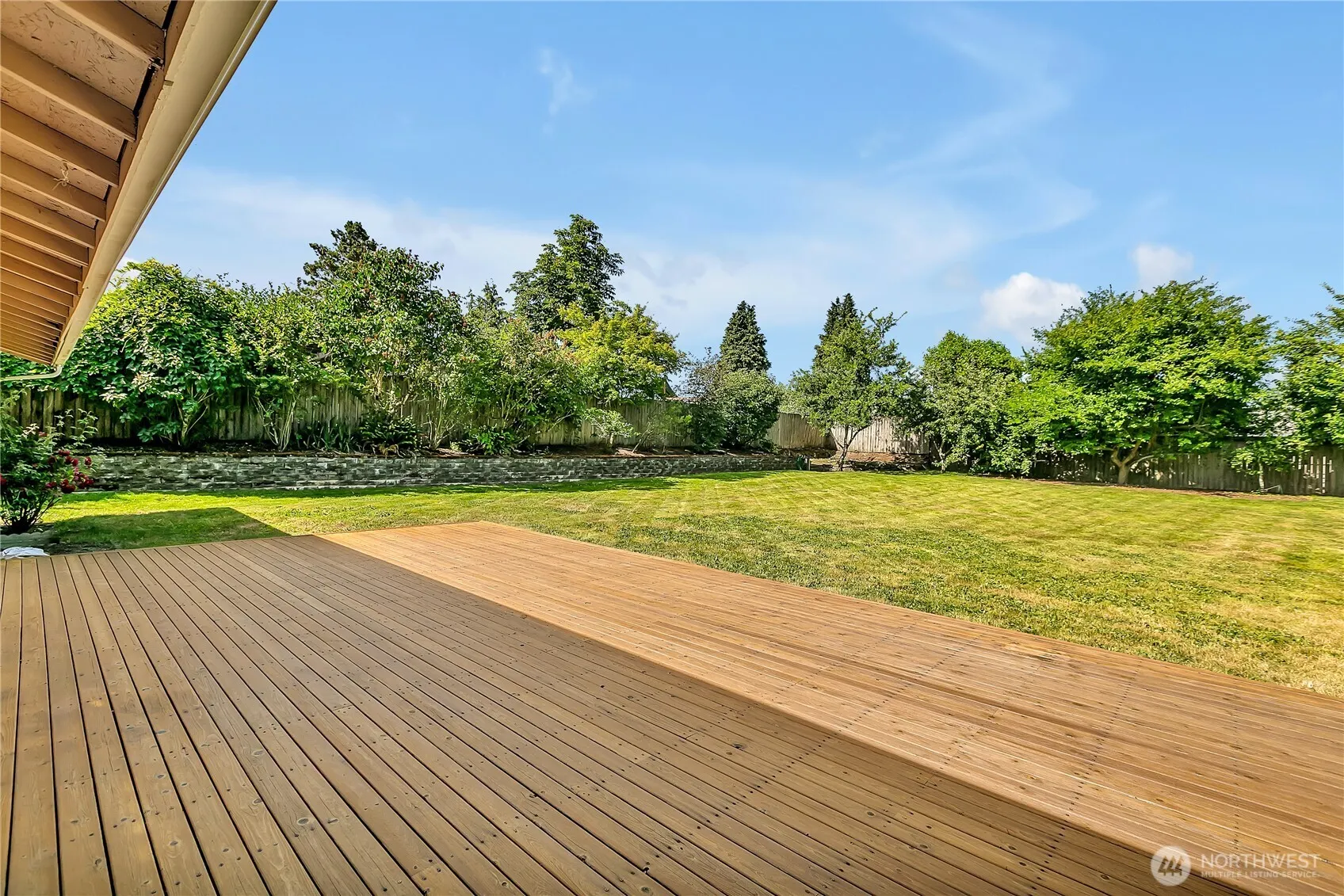 817 Hilltop Avenue , Kent, WA 98031-3115