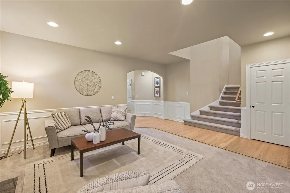 11526 160th Court NE, Redmond, WA 98052-2635