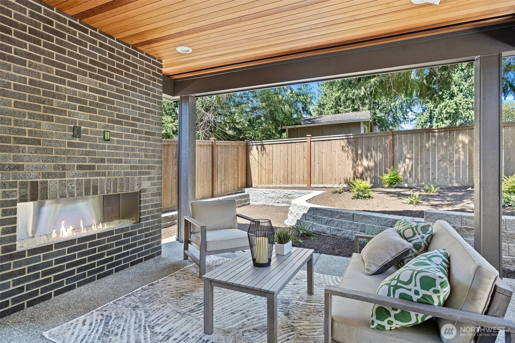 10168 NE 112th Place , Kirkland, WA 98033