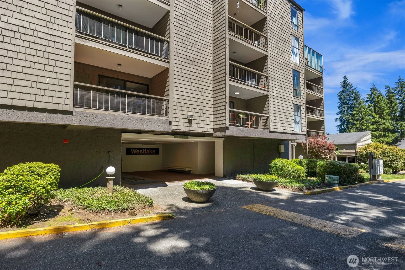 13680 NE 69th Street #635, Redmond, WA 98052