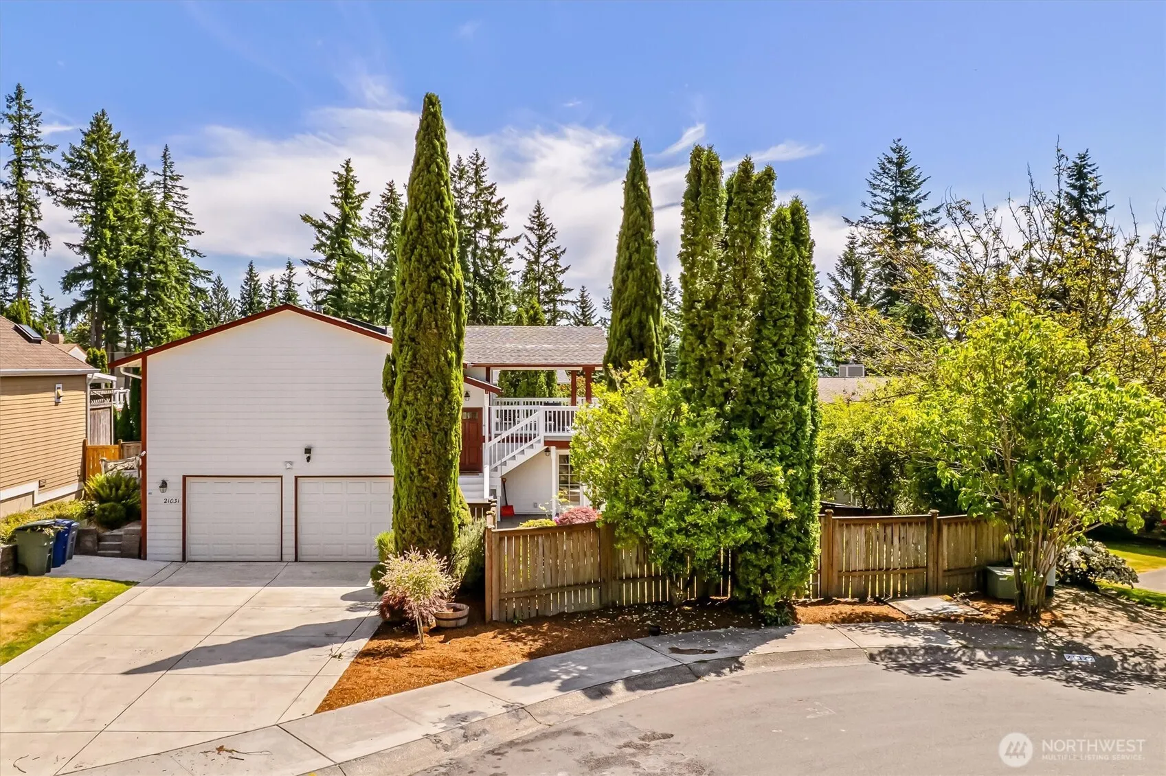 21031 NE 17th Street , Sammamish, WA 98074-4203