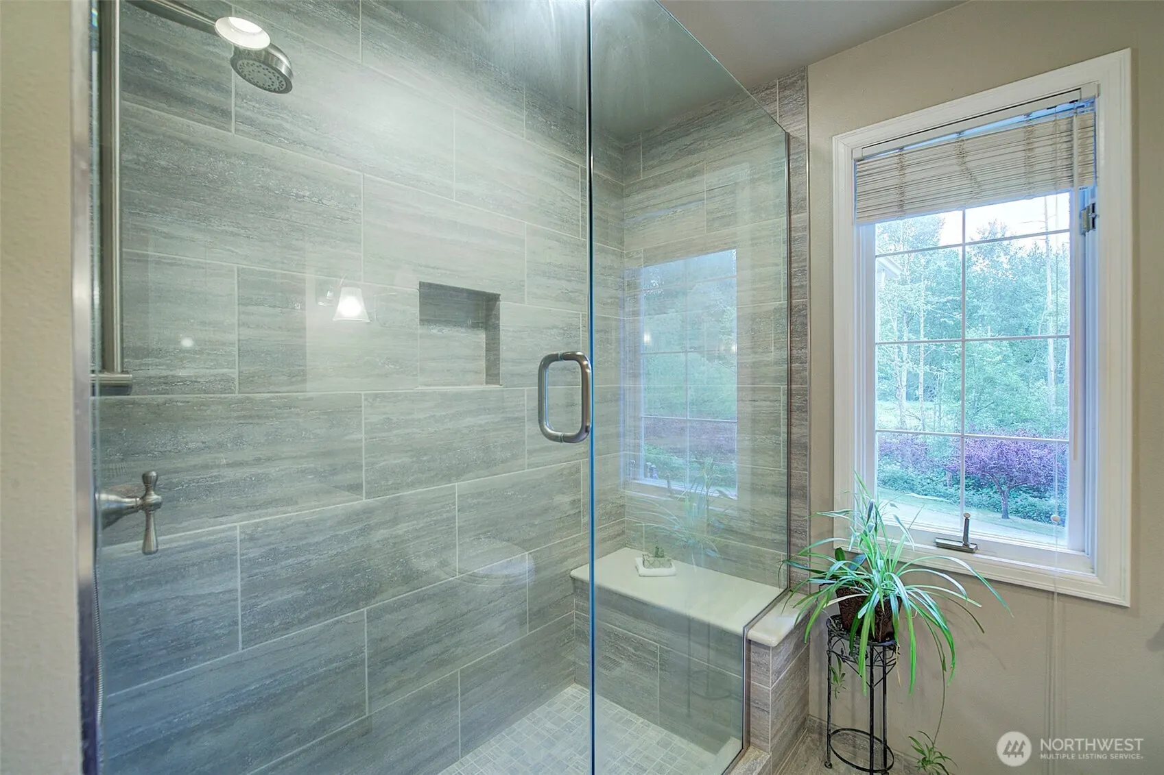 22328 NE 19th Street , Sammamish, WA 98074-4142