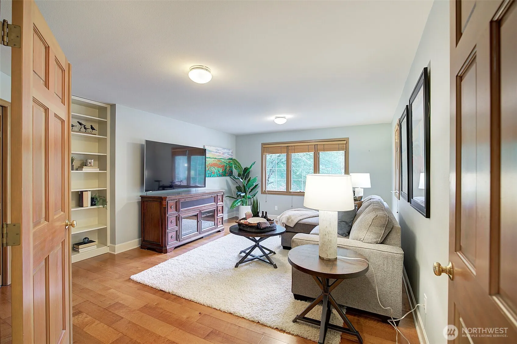 22328 NE 19th Street , Sammamish, WA 98074-4142