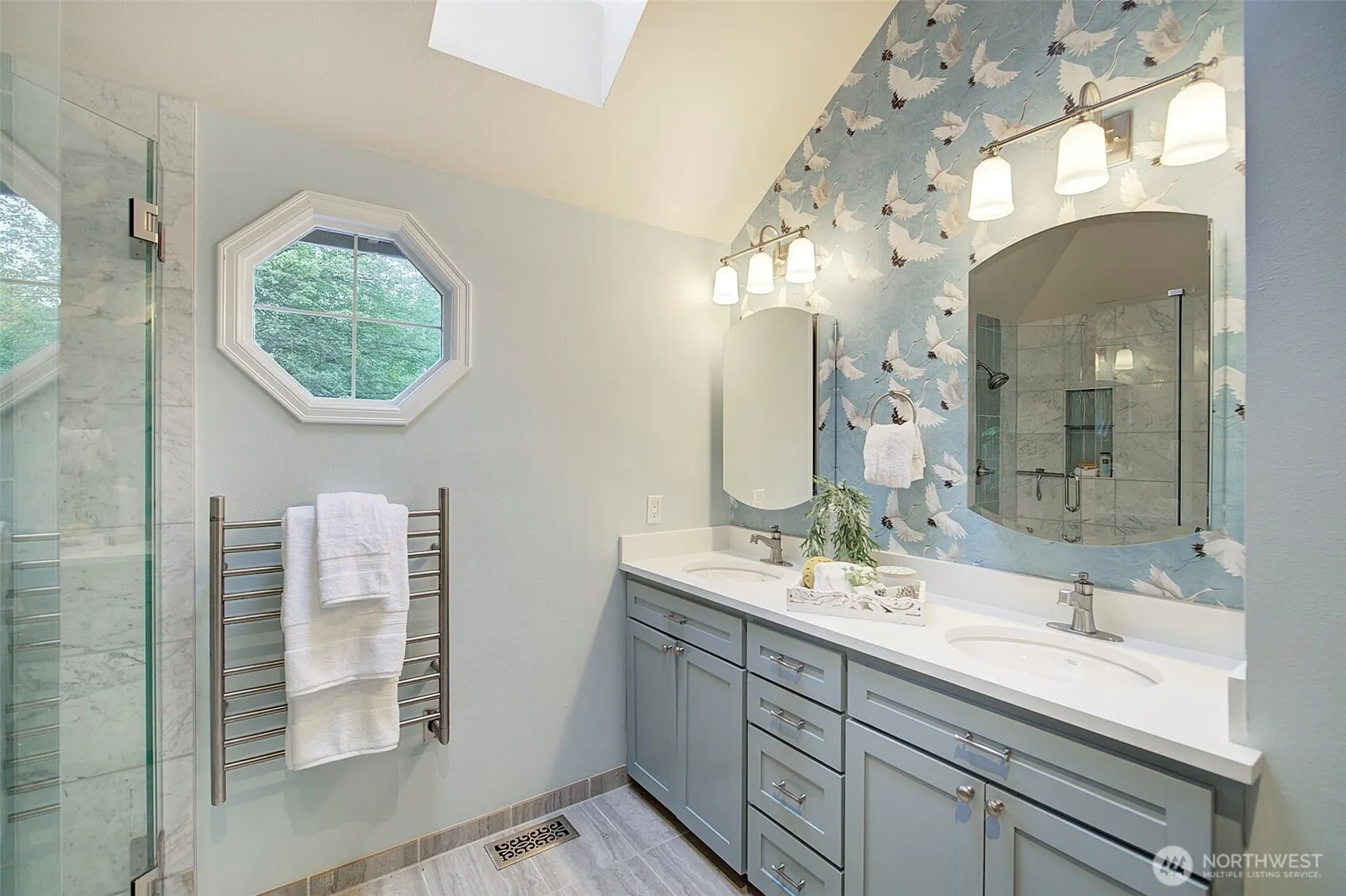 22328 NE 19th Street , Sammamish, WA 98074-4142