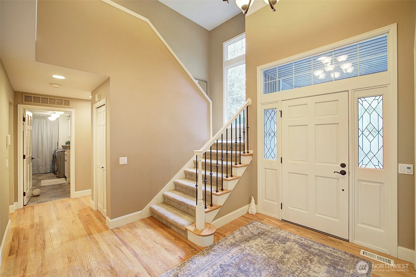 22328 NE 19th Street , Sammamish, WA 98074-4142