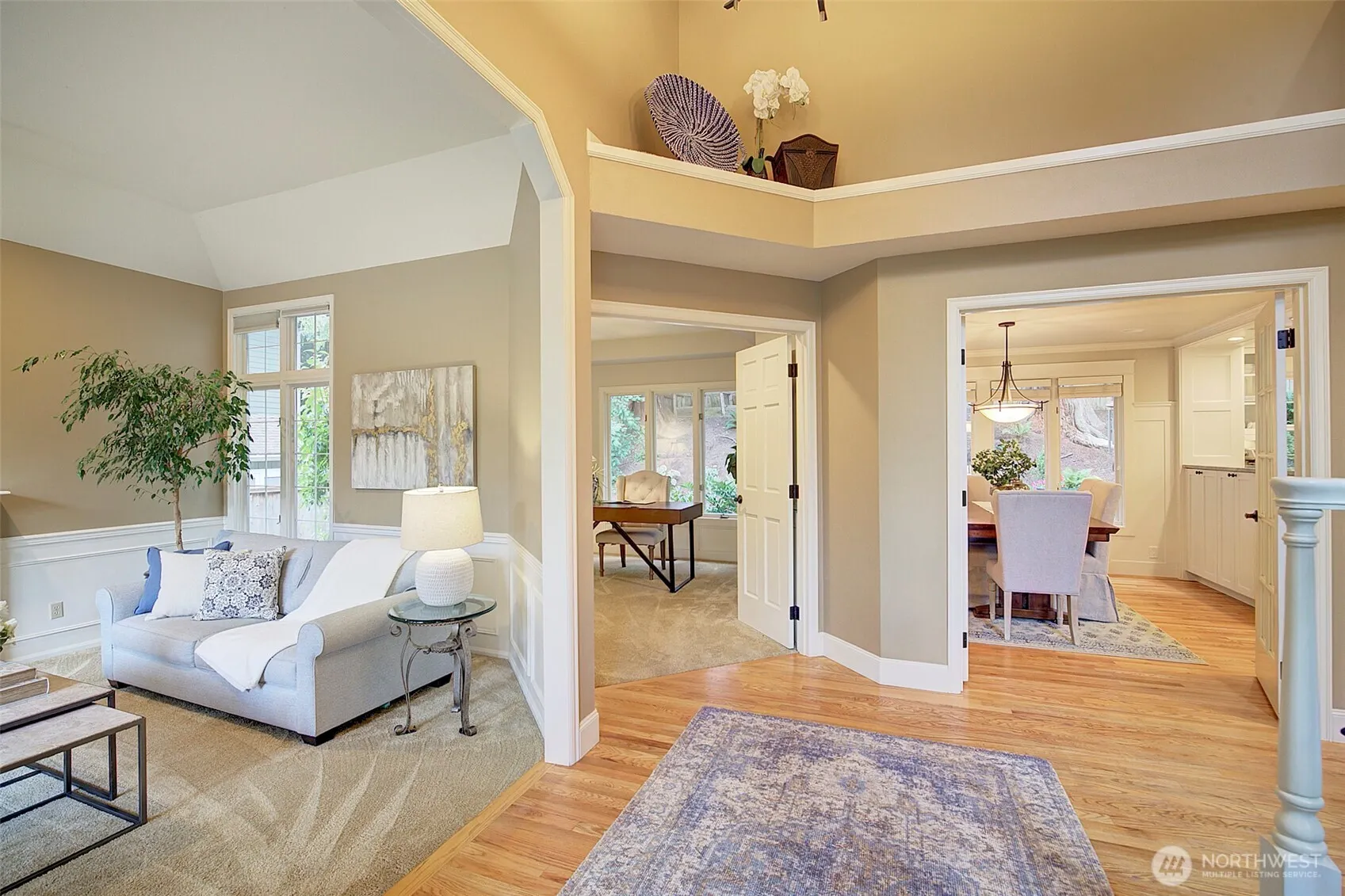 22328 NE 19th Street , Sammamish, WA 98074-4142