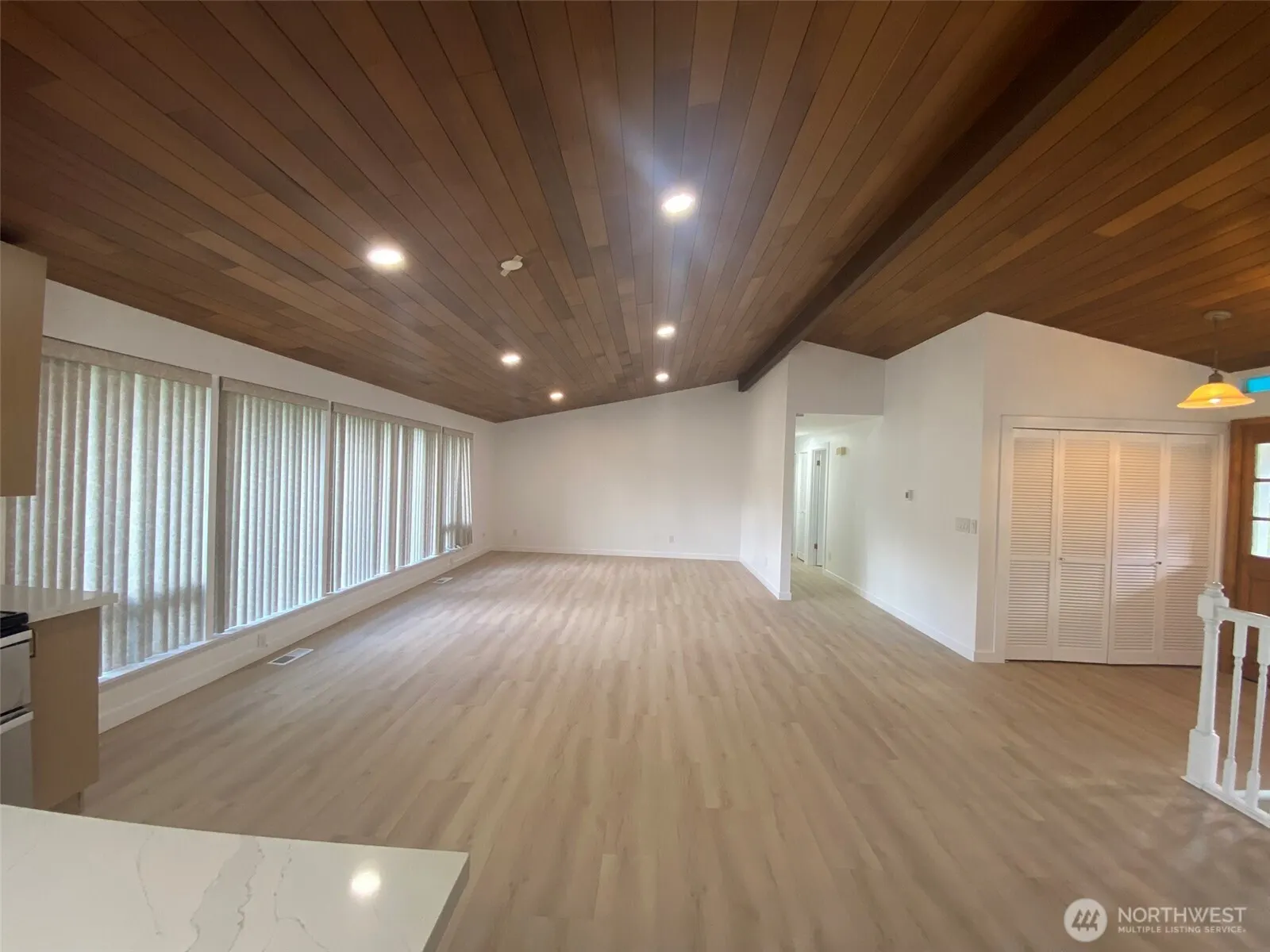 8508 142nd Avenue NE, Redmond, WA 98052