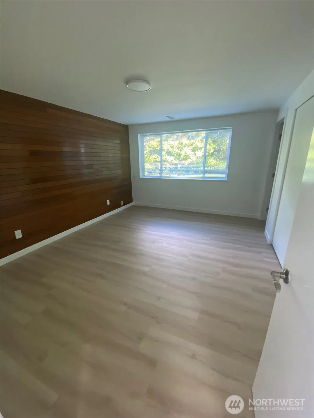 8508 142nd Avenue NE, Redmond, WA 98052
