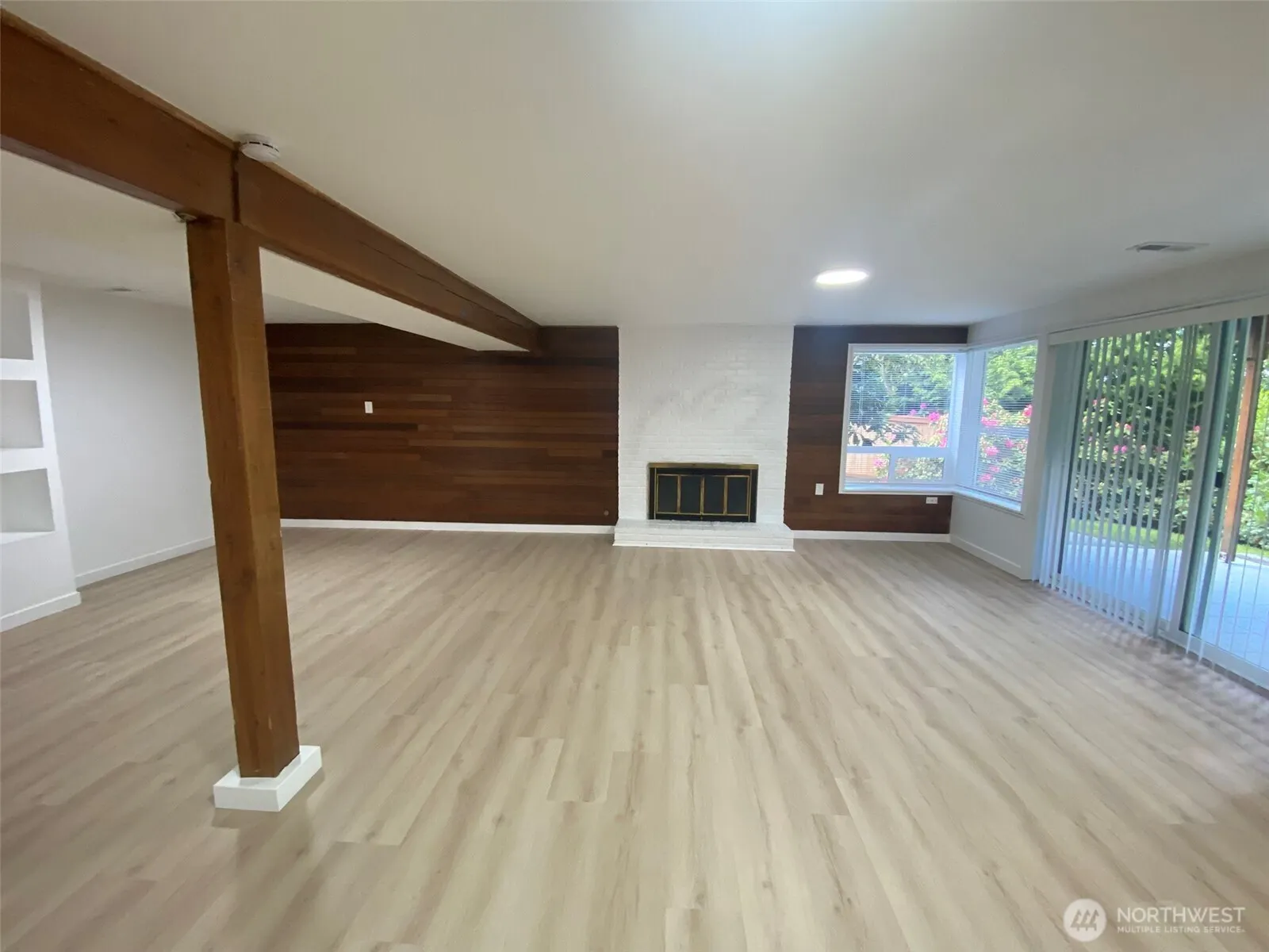 8508 142nd Avenue NE, Redmond, WA 98052