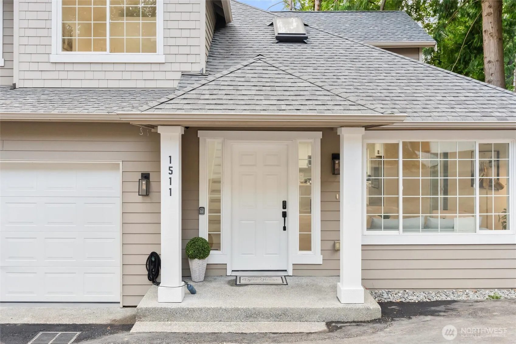 1511 208th Avenue NE, Sammamish, WA 98074