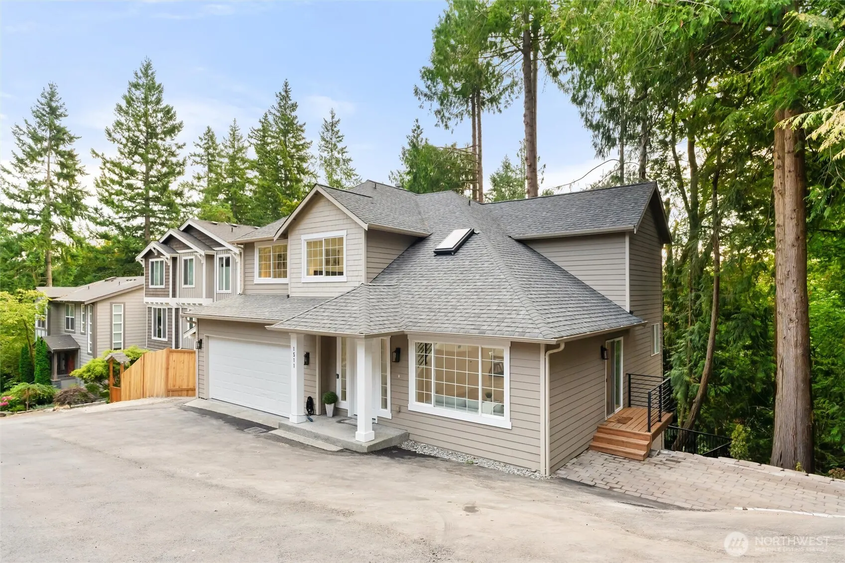 1511 208th Avenue NE, Sammamish, WA 98074