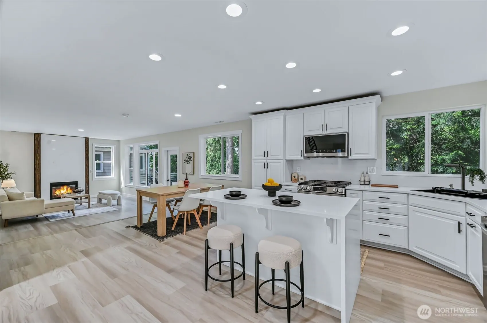 1511 208th Avenue NE, Sammamish, WA 98074