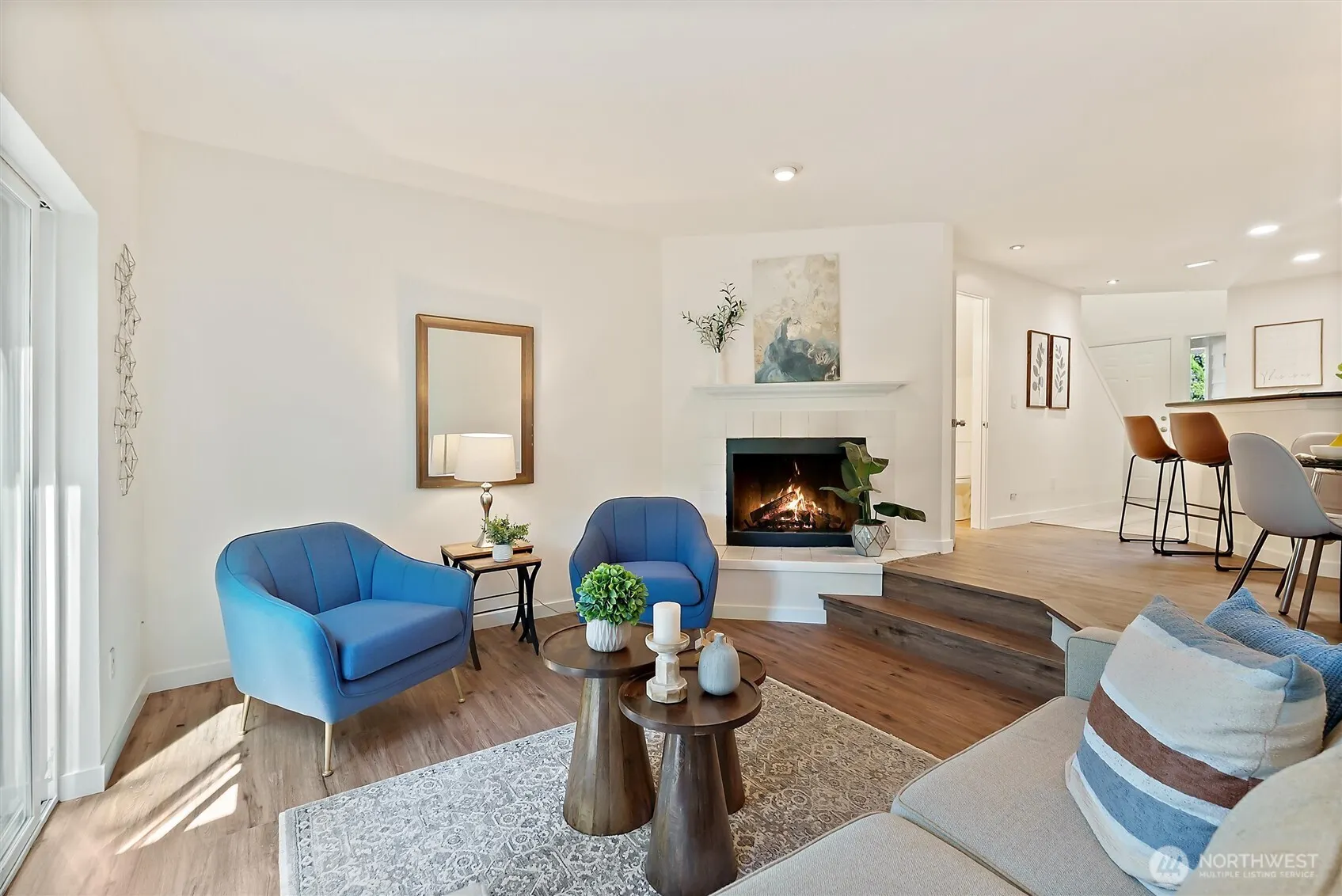 4330 W Lake Sammamish Prkway Parkway SE #G114, Issaquah, WA 98027