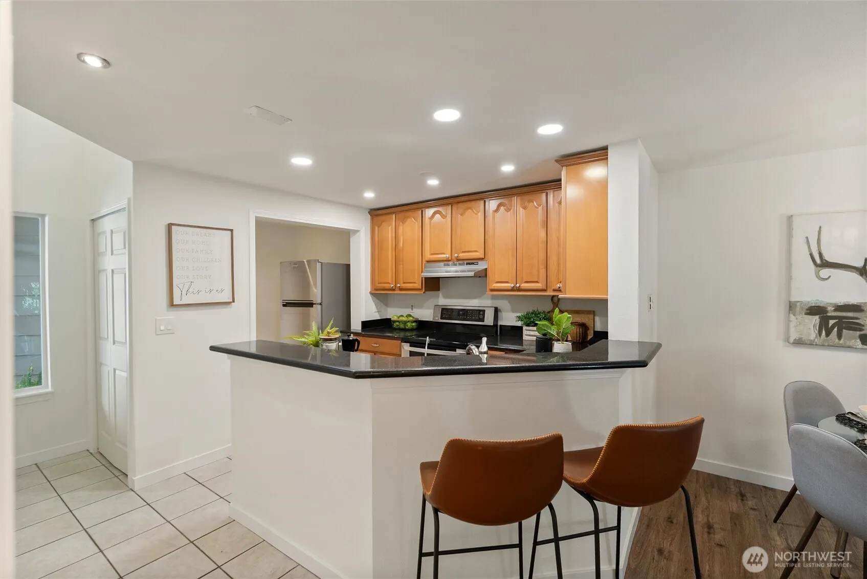4330 W Lake Sammamish Prkway Parkway SE #G114, Issaquah, WA 98027