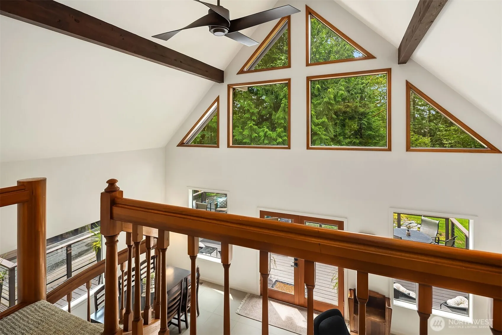 25112 SE 17th Street , Sammamish, WA 98075