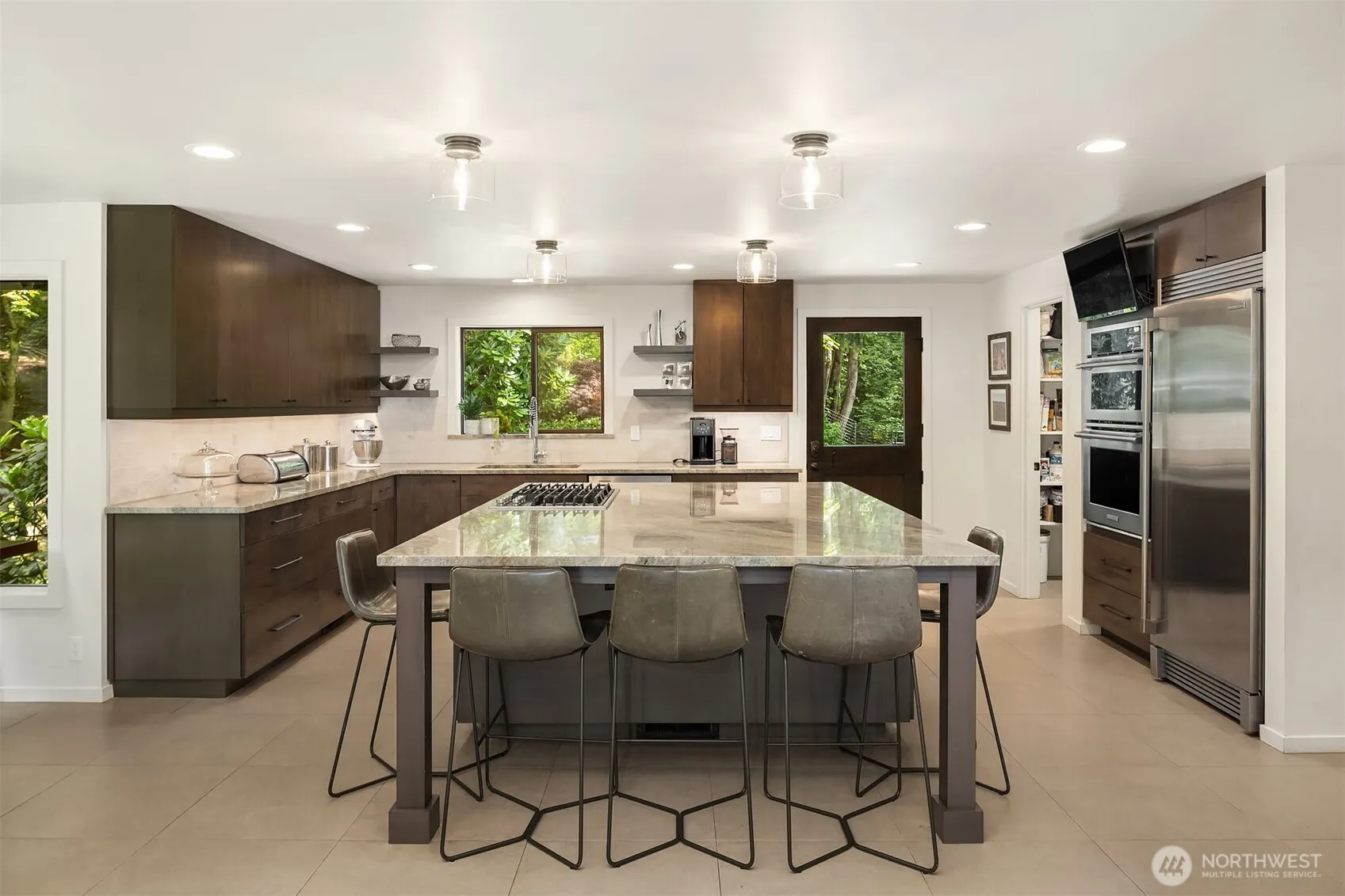 25112 SE 17th Street , Sammamish, WA 98075