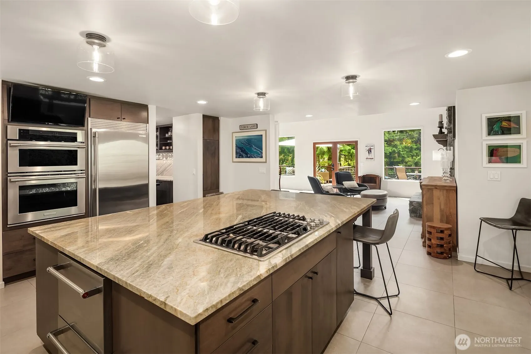 25112 SE 17th Street , Sammamish, WA 98075