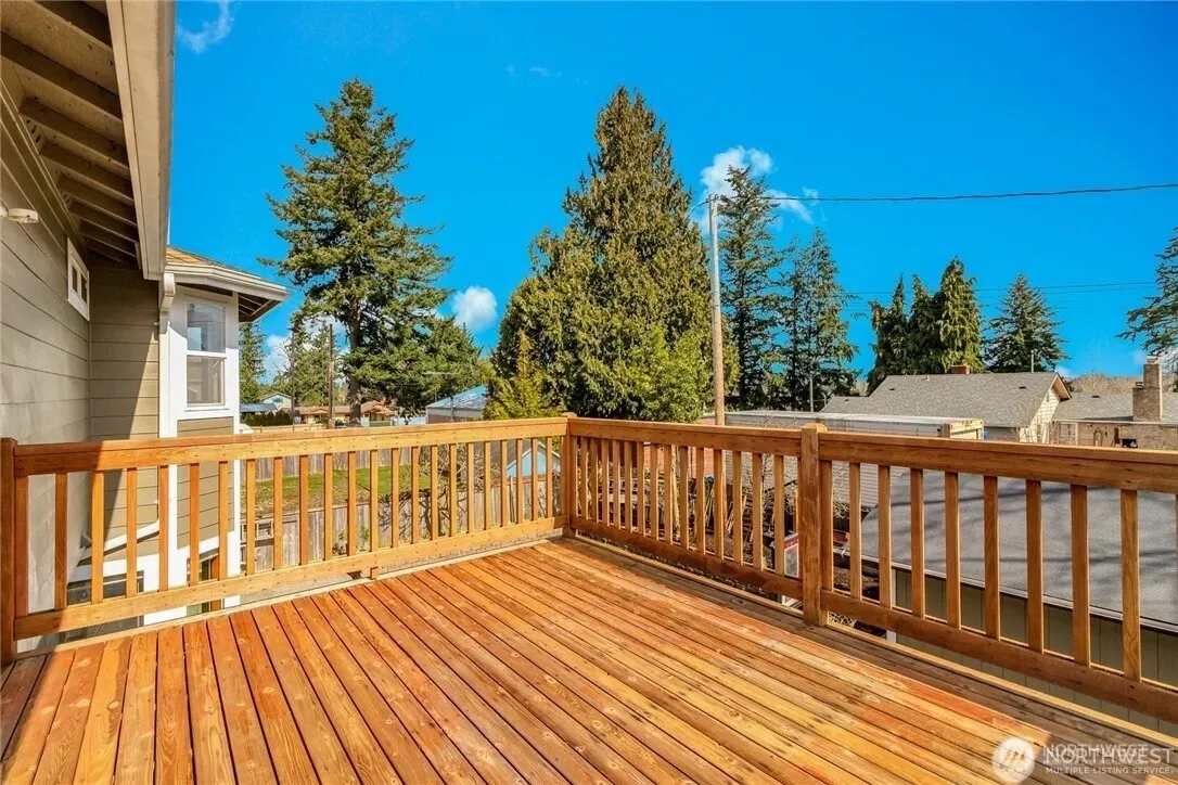 27018 117th Place SE, Kent, WA 98030