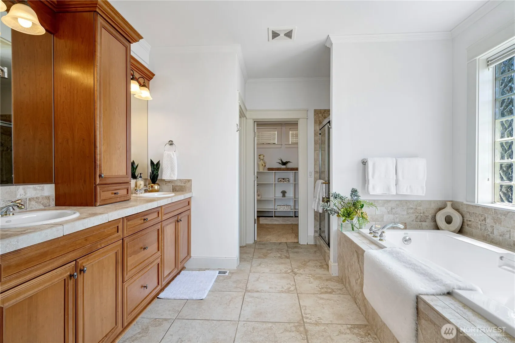 6230 167th Avenue SE, Bellevue, WA 98006
