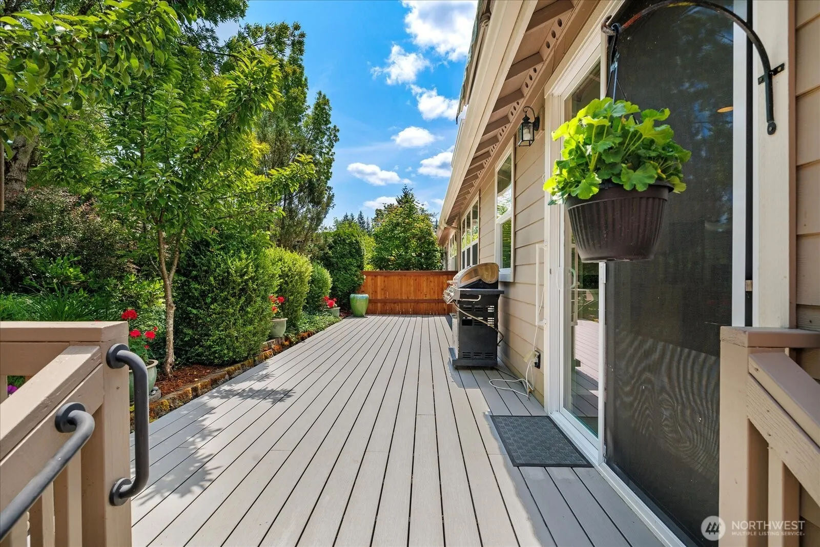 13720 231st Lane NE, Redmond, WA 98053