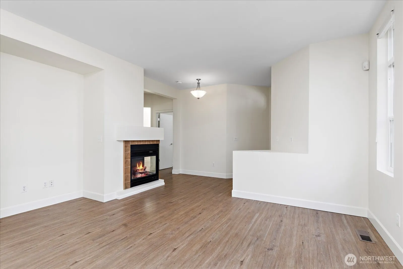 13720 231st Lane NE, Redmond, WA 98053