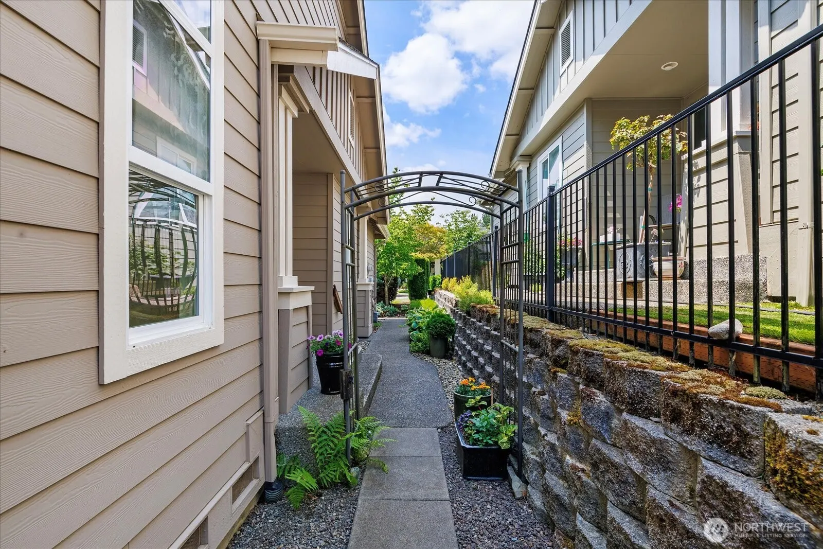 13720 231st Lane NE, Redmond, WA 98053