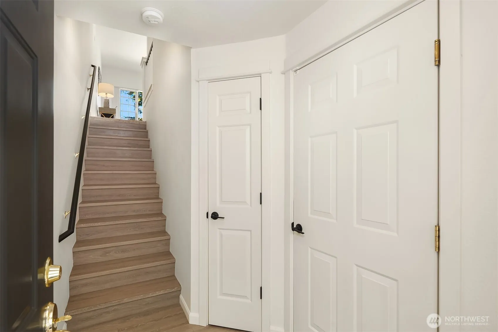 1900 132nd Avenue SE #I-23, Bellevue, WA 98005-3965