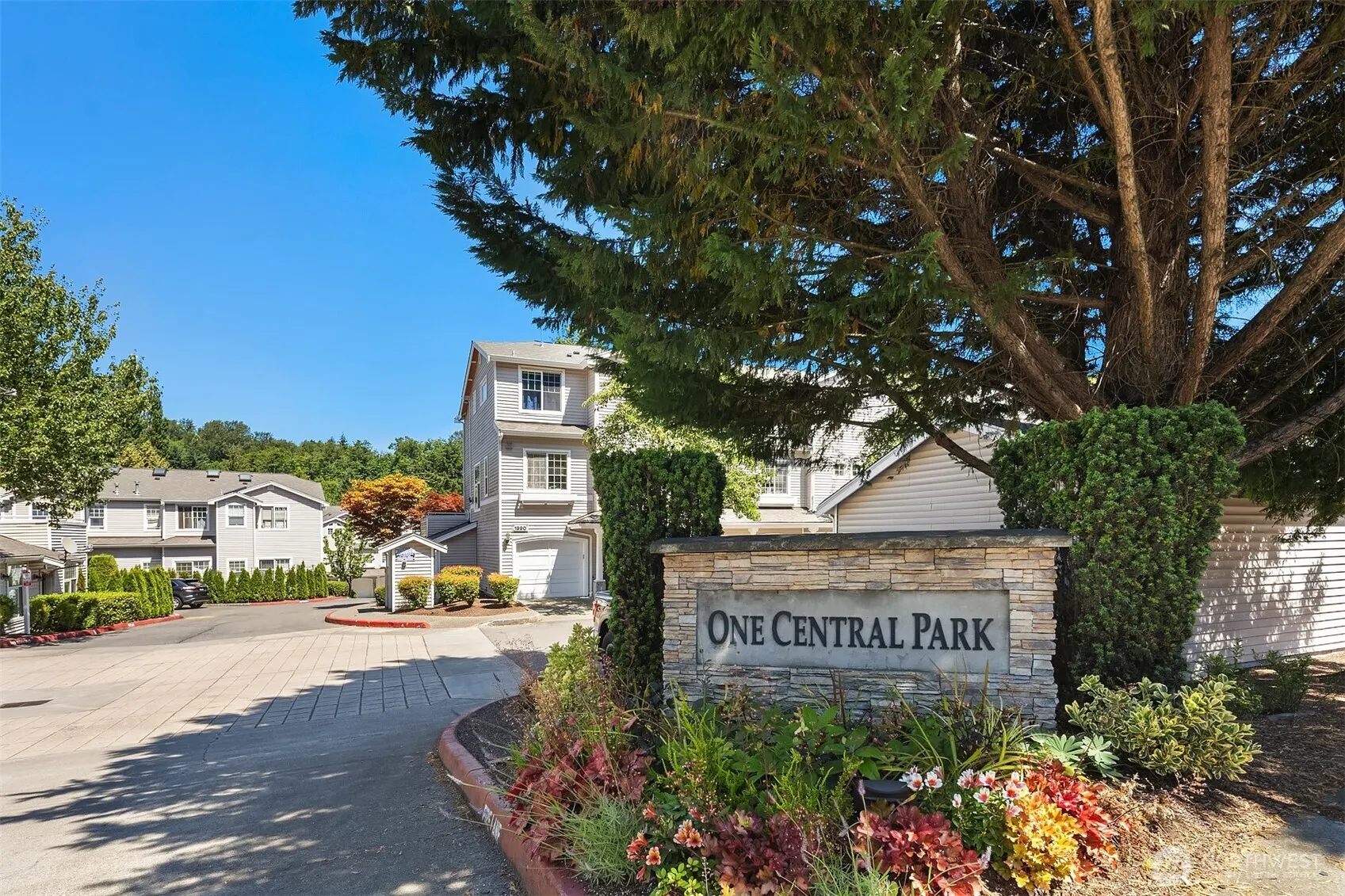 1900 132nd Avenue SE #I-23, Bellevue, WA 98005-3965