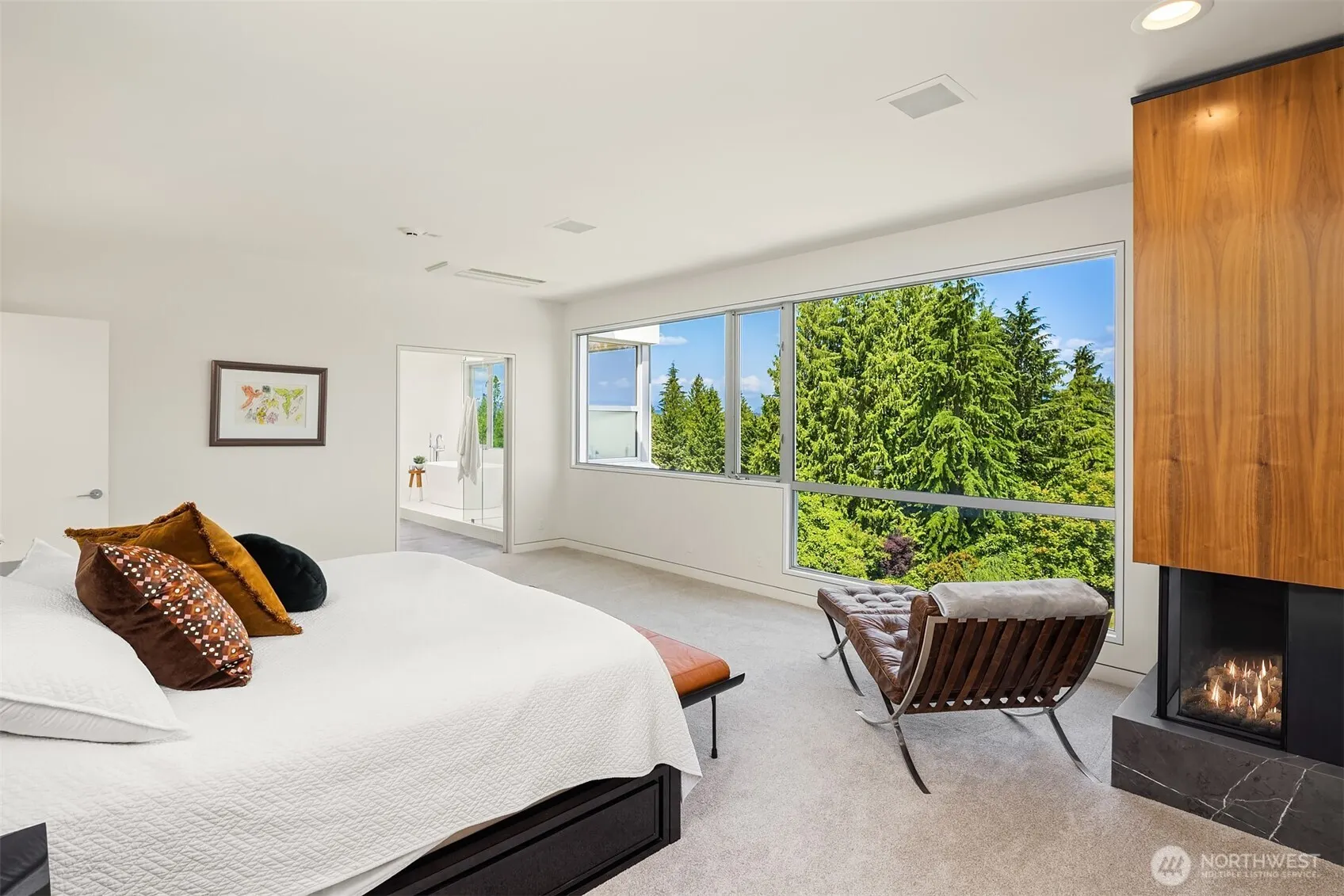 25209 NE 108th Street , Redmond, WA 98053-5825