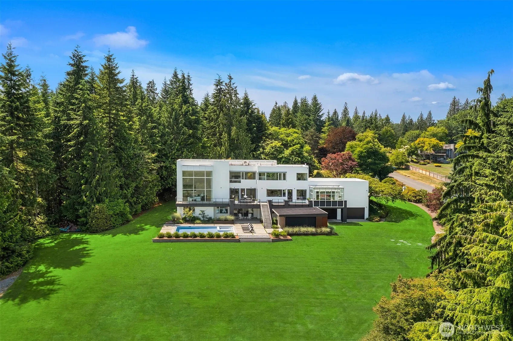 25209 NE 108th Street , Redmond, WA 98053-5825
