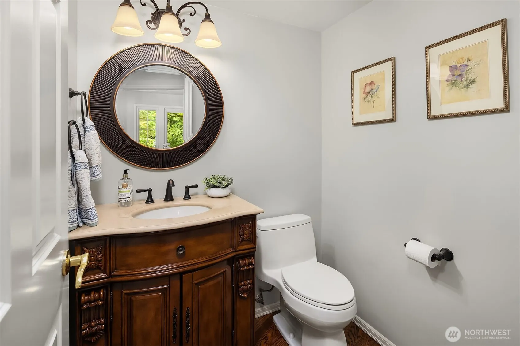 19006 185th Avenue NE, Woodinville, WA 98077