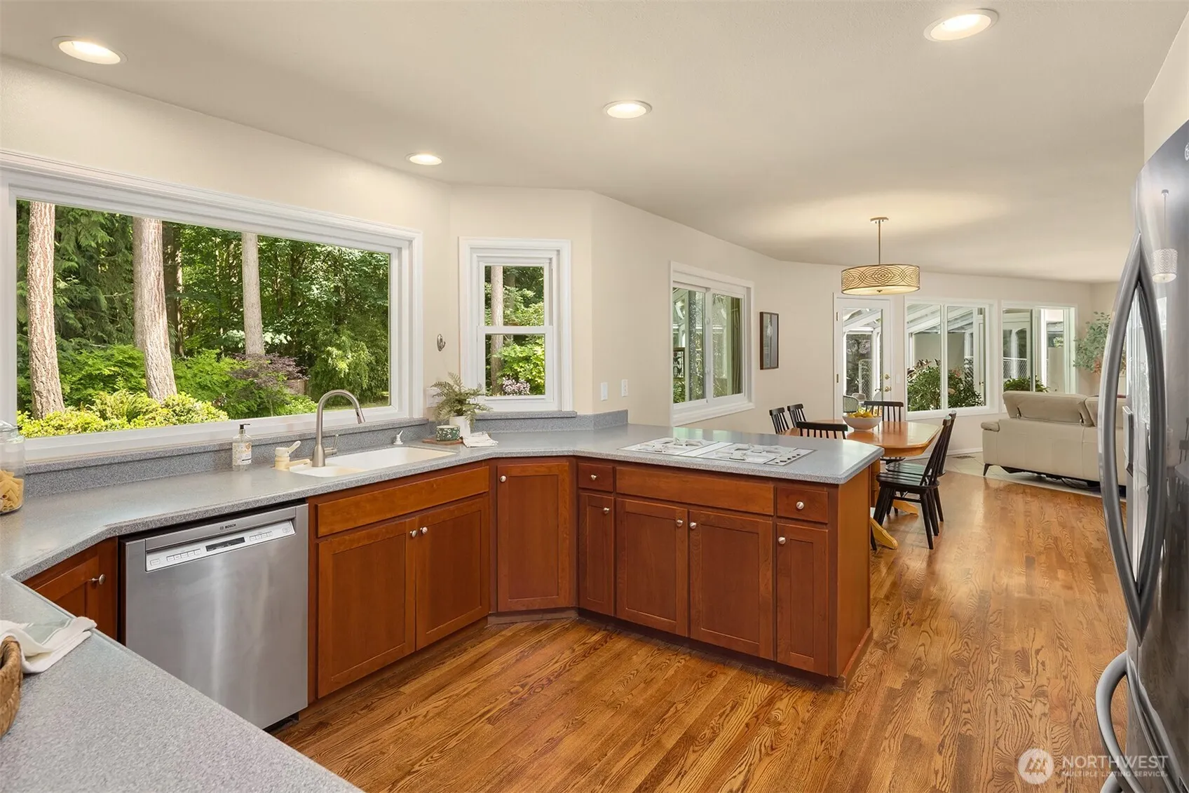 19006 185th Avenue NE, Woodinville, WA 98077