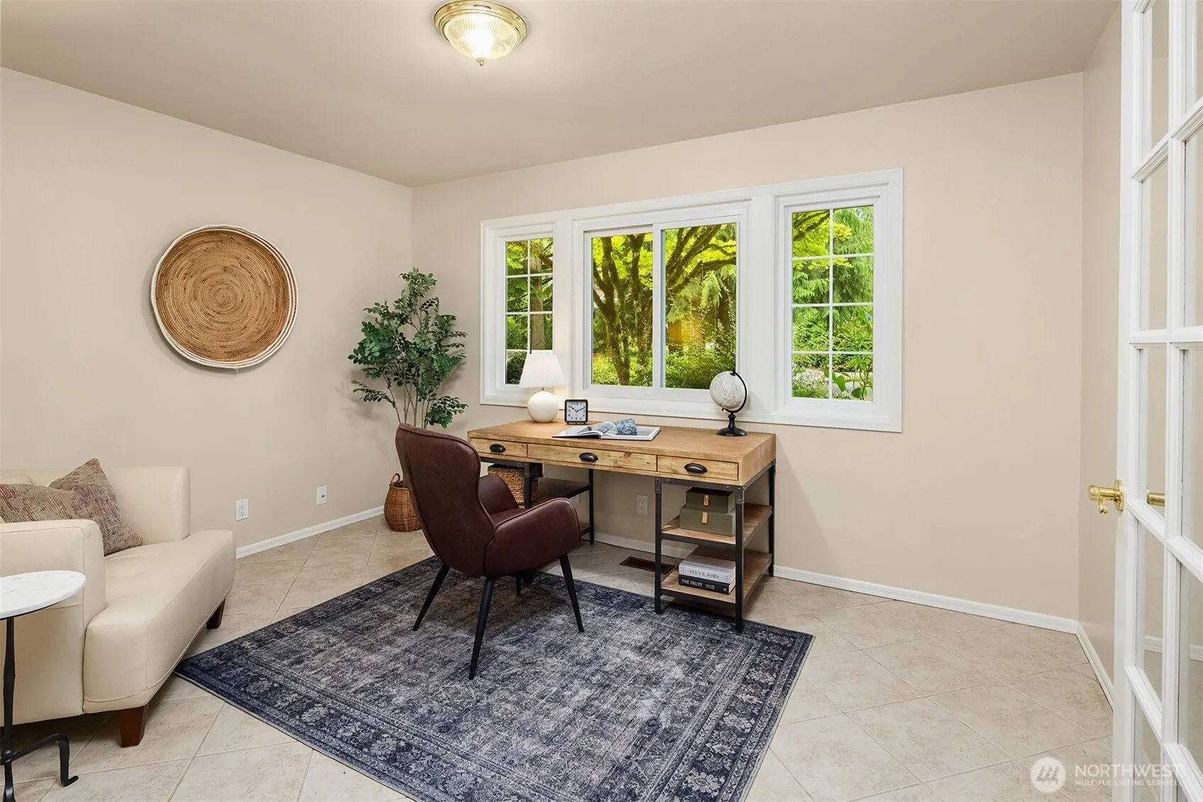 19006 185th Avenue NE, Woodinville, WA 98077