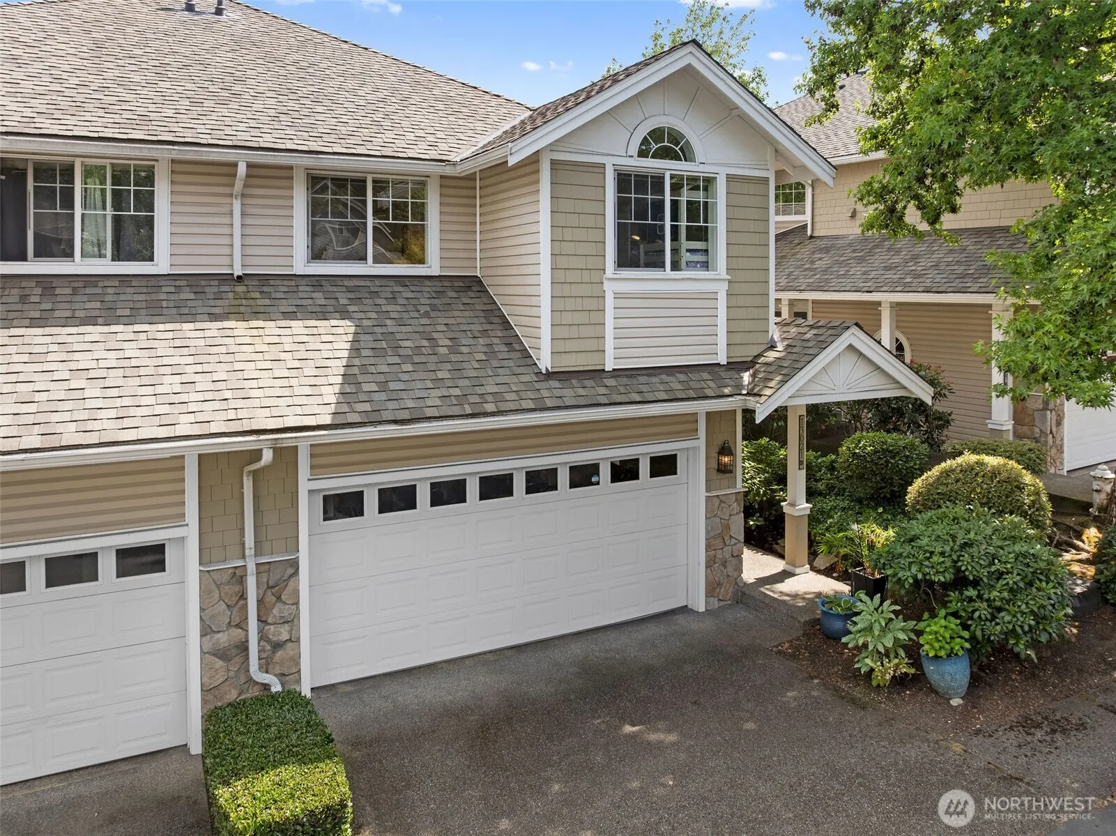 13021 NE 182nd Place #B, Bothell, WA 98011