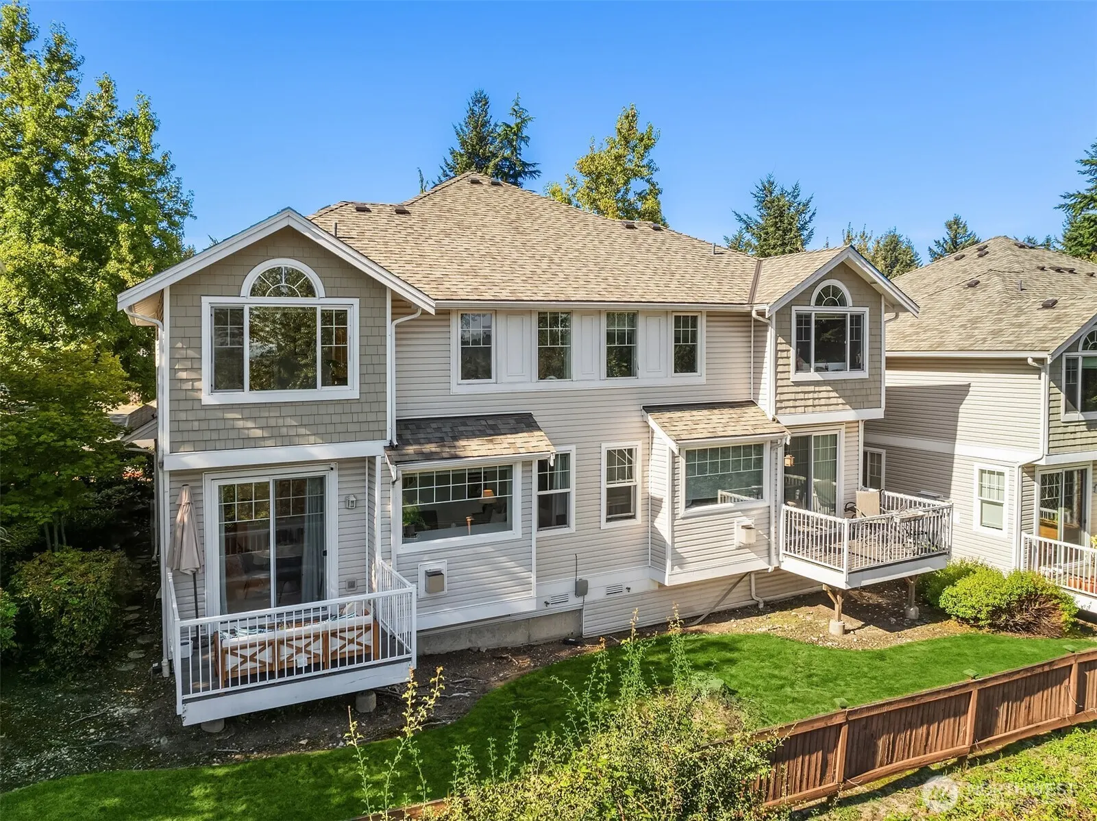 13021 NE 182nd Place #B, Bothell, WA 98011