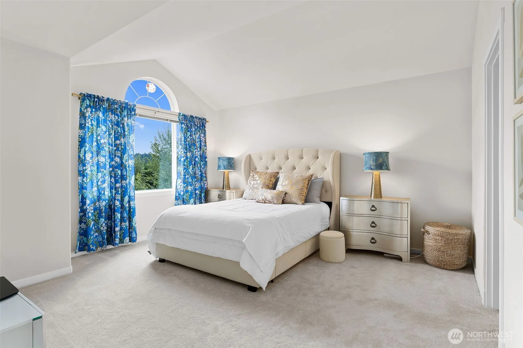 13021 NE 182nd Place #B, Bothell, WA 98011
