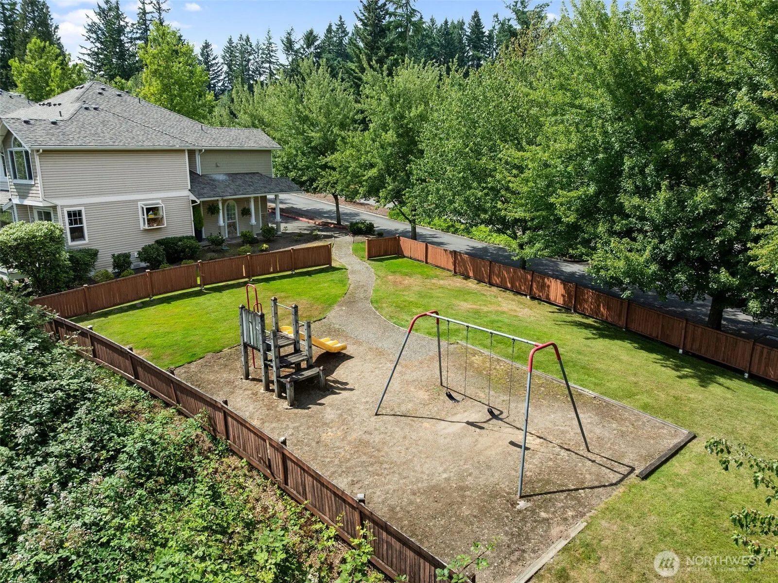 13021 NE 182nd Place #B, Bothell, WA 98011