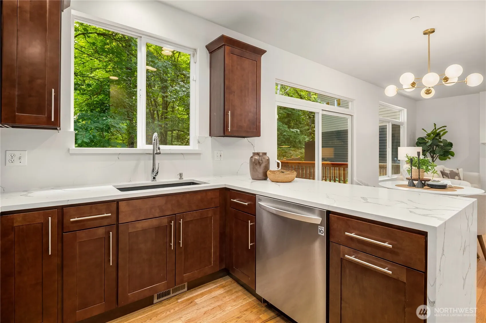 16760 128th Place NE, Woodinville, WA 98072