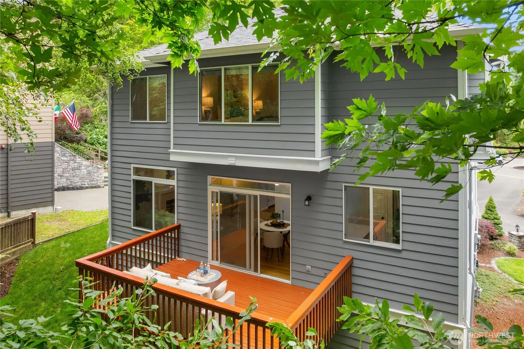 16760 128th Place NE, Woodinville, WA 98072