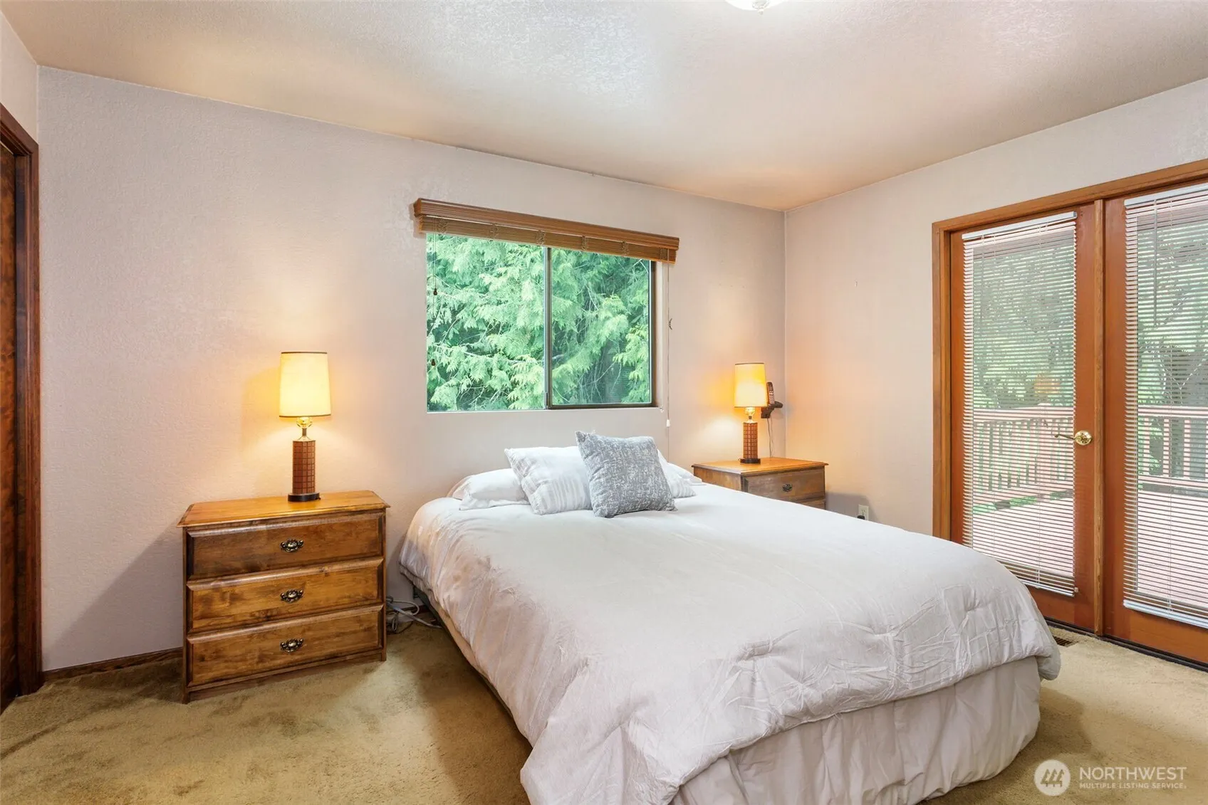 27435 NE 22nd Street , Redmond, WA 98053