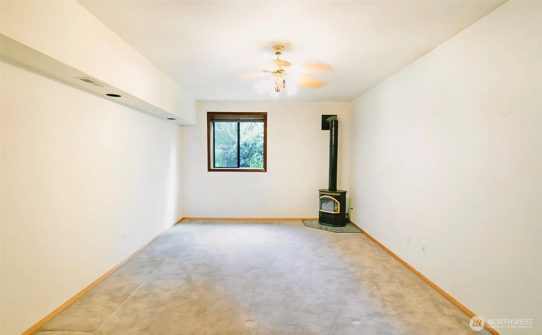 27435 NE 22nd Street , Redmond, WA 98053