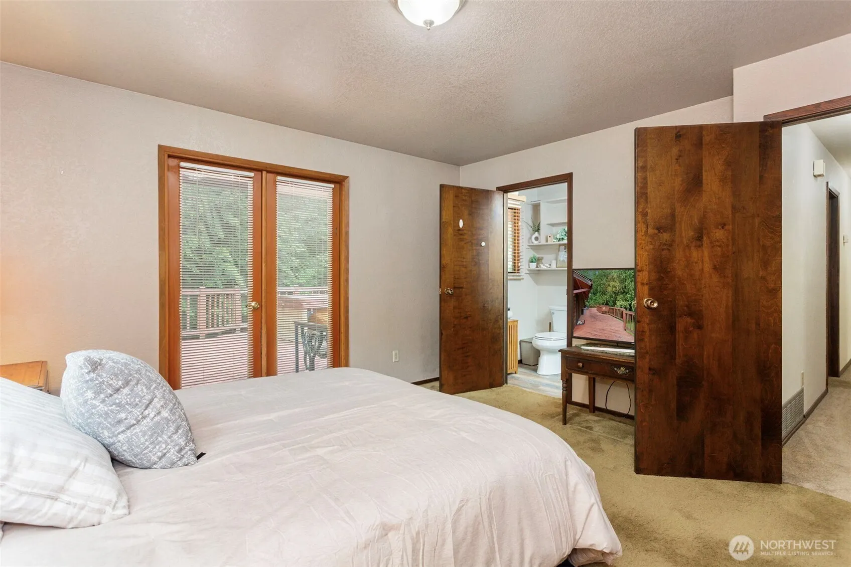 27435 NE 22nd Street , Redmond, WA 98053