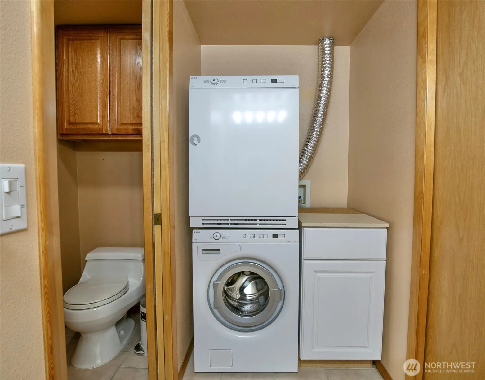 27435 NE 22nd Street , Redmond, WA 98053
