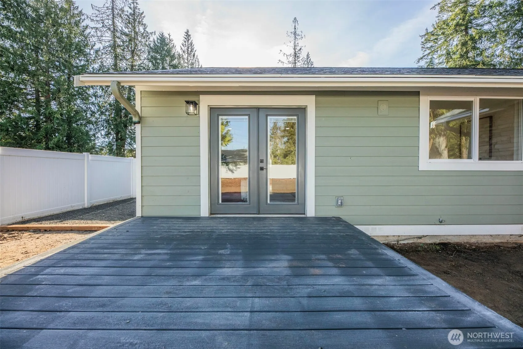 24626 NE 102nd Street #A, Redmond, WA 98053