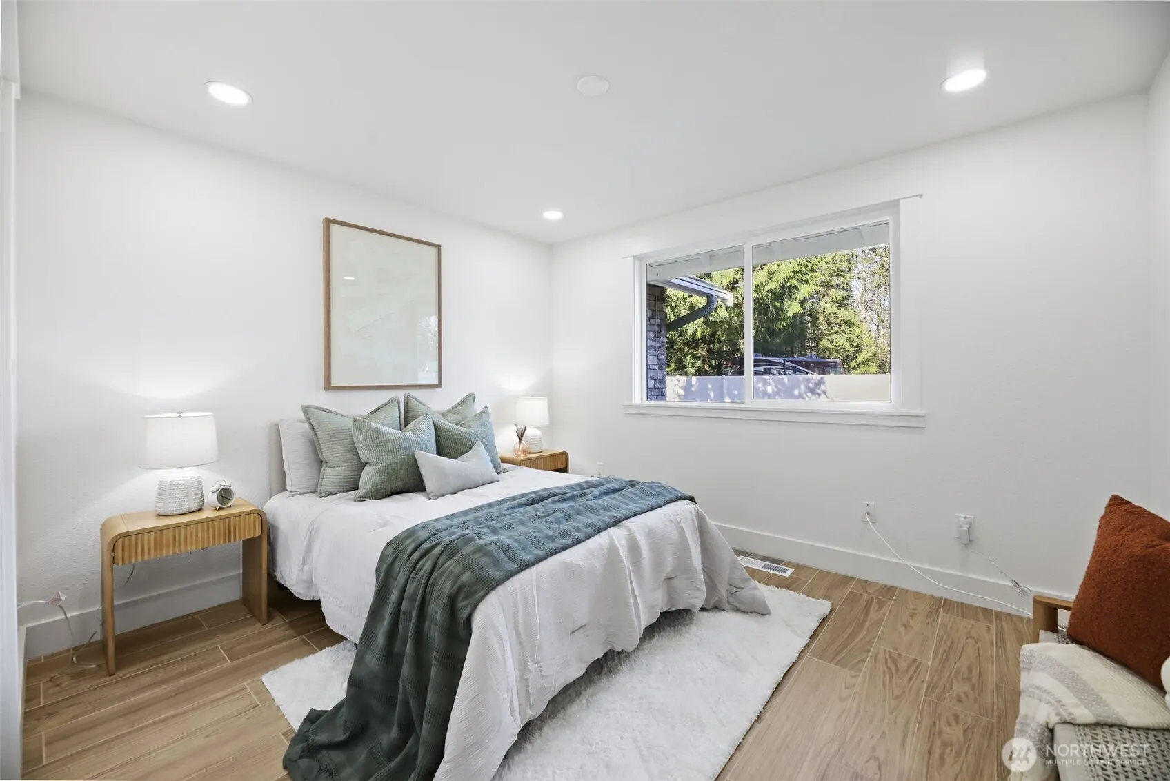 24626 NE 102nd Street #A, Redmond, WA 98053
