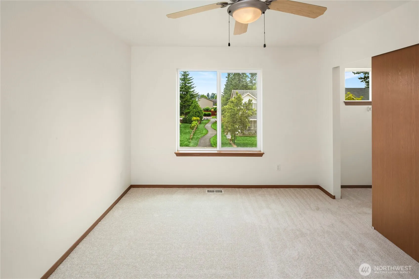 21638 SE 297th Street , Kent, WA 98042
