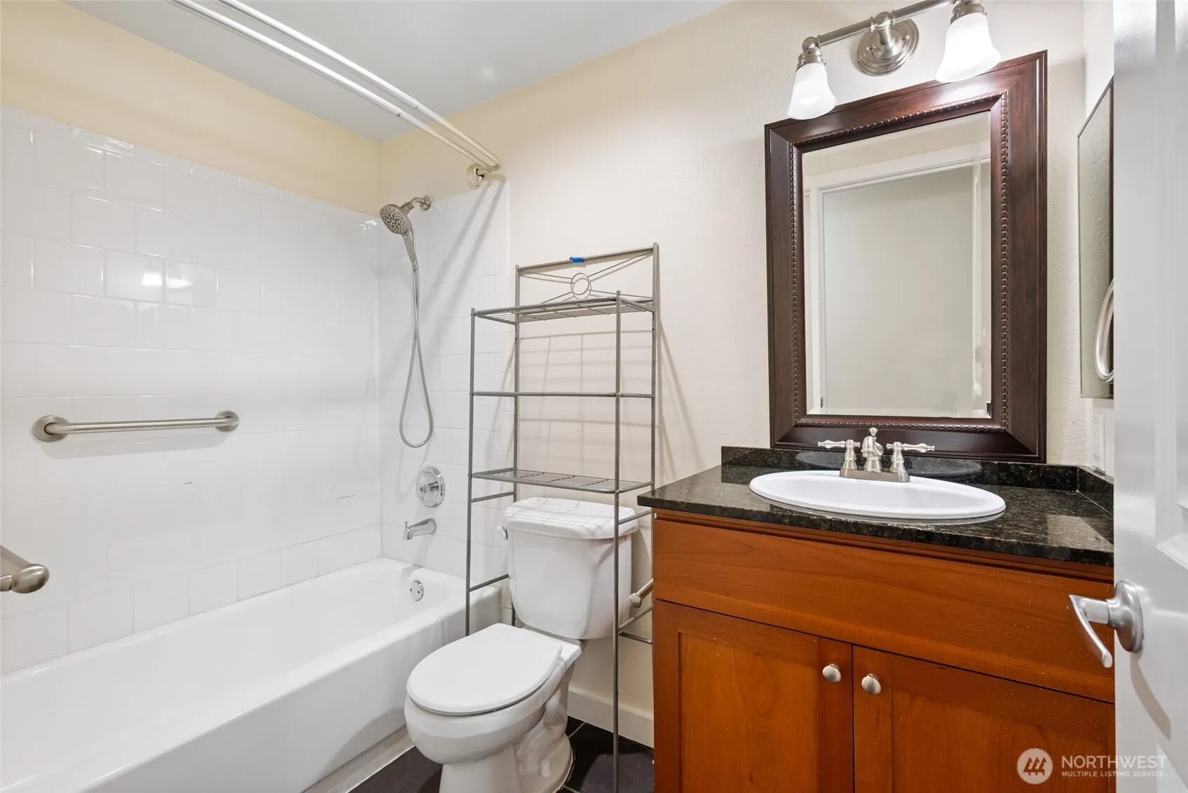 14010 NE 181st Place #C102, Woodinville, WA 98072