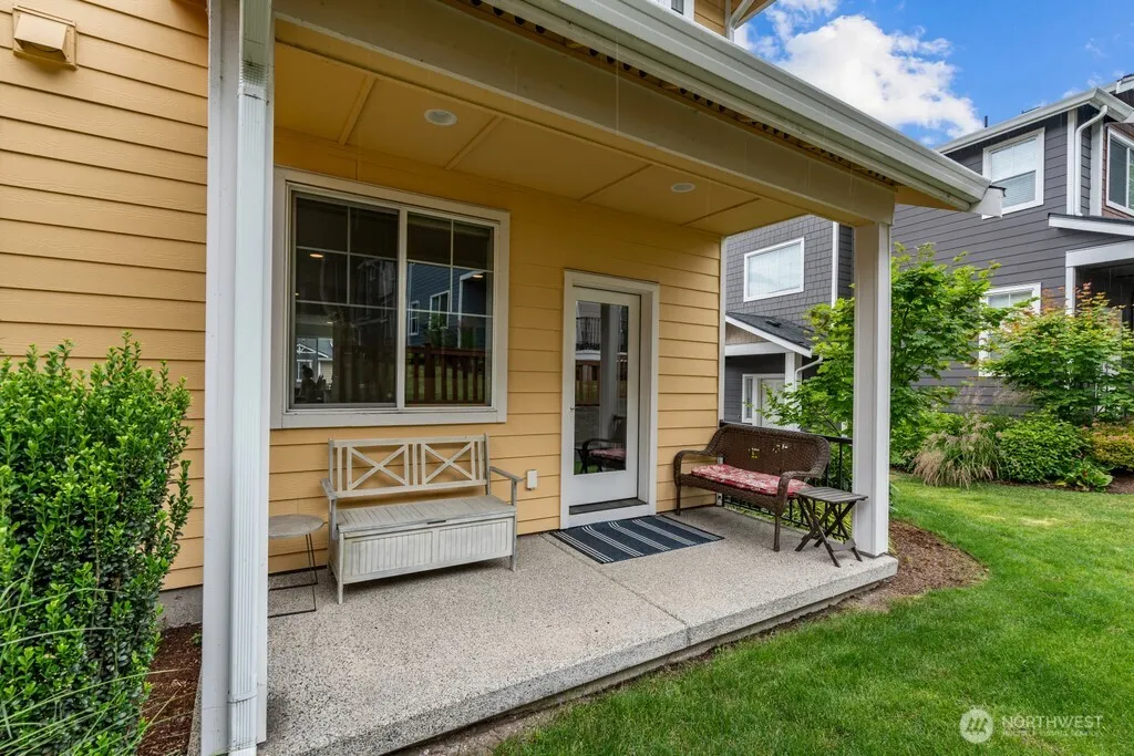22328 88th Way S #M101, Kent, WA 98031